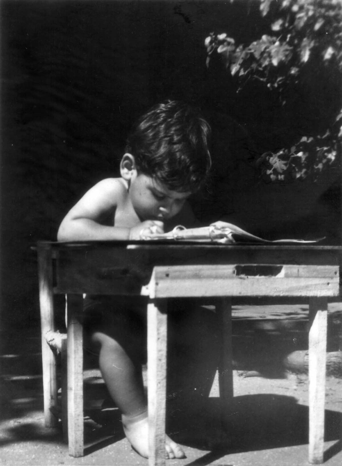 Jorge Riva: escribiendo el futuro Jorge Riva: escribiendo el futuro